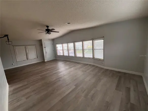 1504 HAWAIIAN PALM LN, Apopka, FL 32712