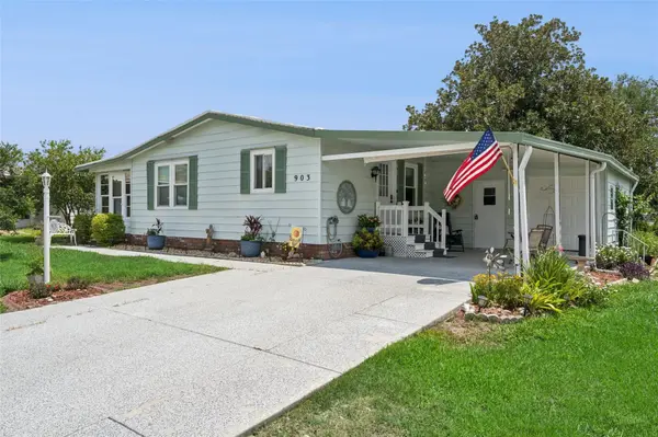 903 OLEANDER ST, Lady Lake, FL 32159