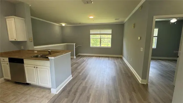 234 SOUTHERN PECAN CIR #202, Winter Garden, FL 34787