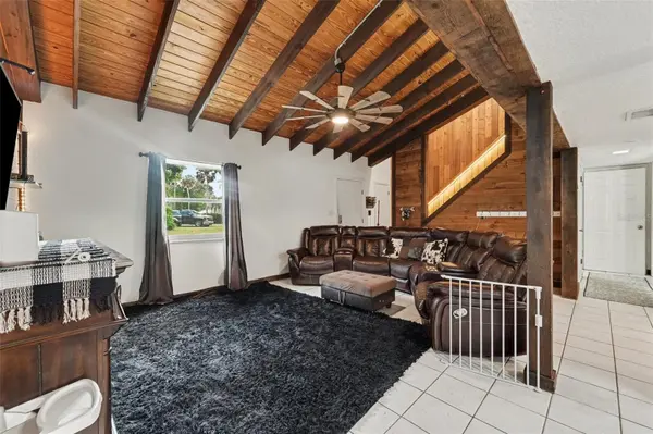7238 HILLCREST ST, Leesburg, FL 34748