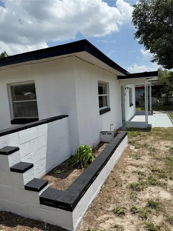 143 W MARTIN ST, Apopka, FL 32712