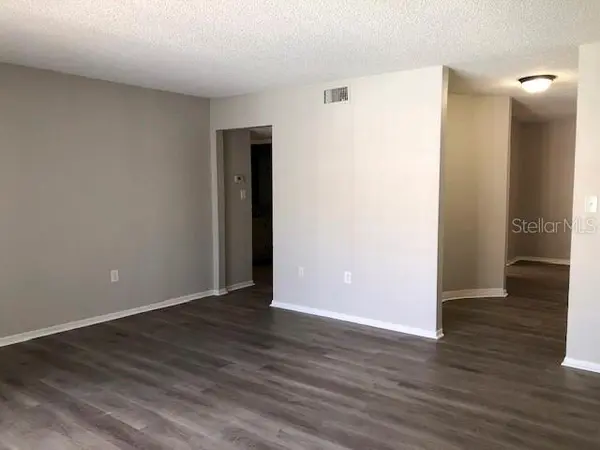 548 ORANGE DR #14, Altamonte Springs, FL 32701