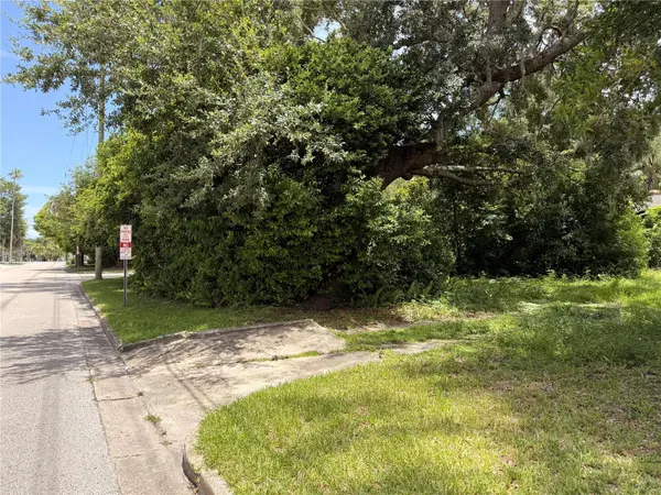 1804 S MAPLE AVE, Sanford, FL 32771