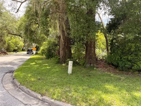 1804 S MAPLE AVE, Sanford, FL 32771