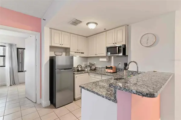 6165 CARRIER DR #1402, Orlando, FL 32819