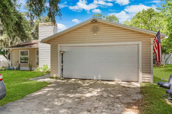 7410 ORANGE CREST CIR, Lakeland, FL 33810