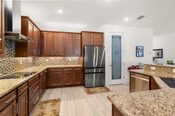 700 S FLORIDA AVE, Howey In The Hills, FL 34737