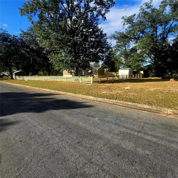 2820 BARNES ST, Marianna, FL 32448