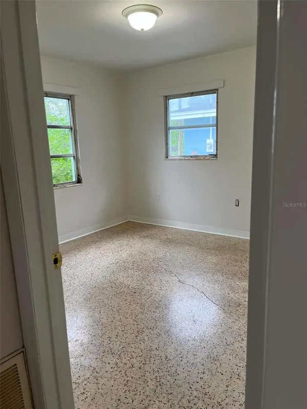 6445 RIVER RD, New Port Richey, FL 34652