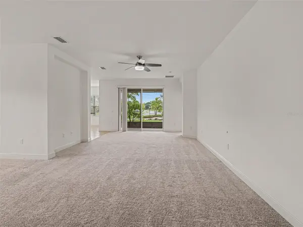 7521 RIDGELAKE CIR, Bradenton, FL 34203