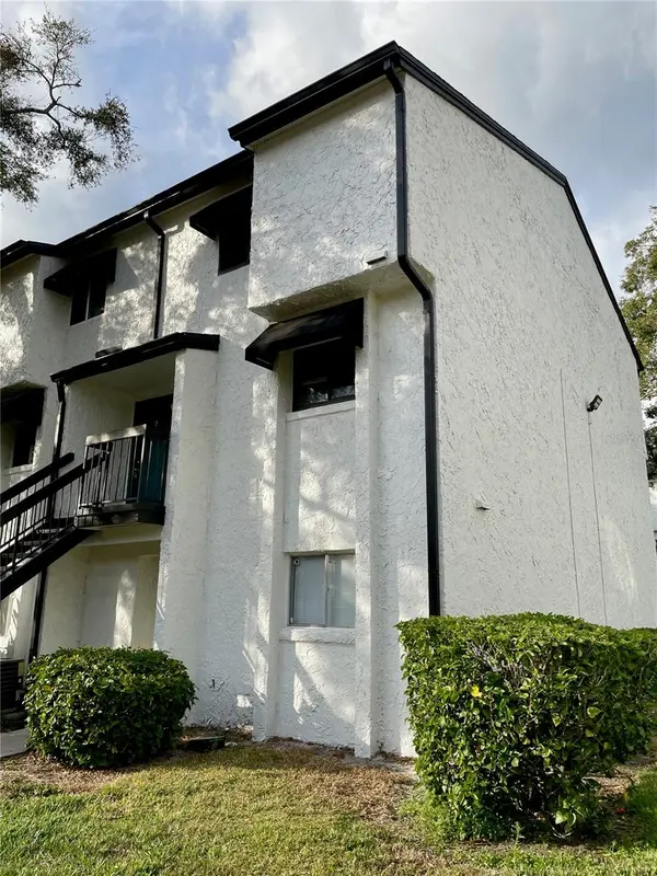 4263 S SEMORAN BLVD #9, Orlando, FL 32822