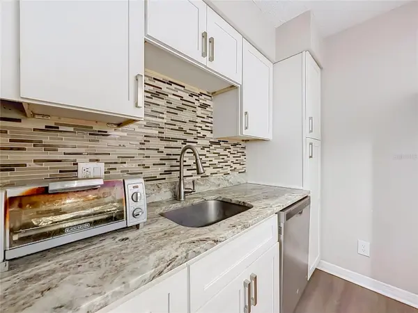 305 WYMORE RD #205, Altamonte Springs, FL 32714