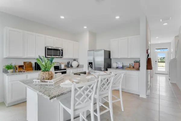 2610 OLYMPIC CT, Davenport, FL 33837