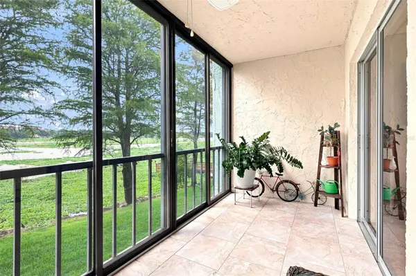 1130 N LAKE PARKER AVE #A205, Lakeland, FL 33805