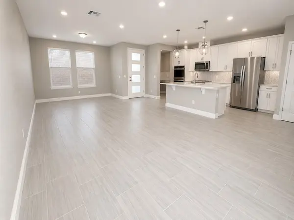 7248 CARRICKBEND LN, Orlando, FL 32819
