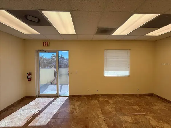 2755 VISTA Pkwy #I-2, West Palm Beach, FL 33411