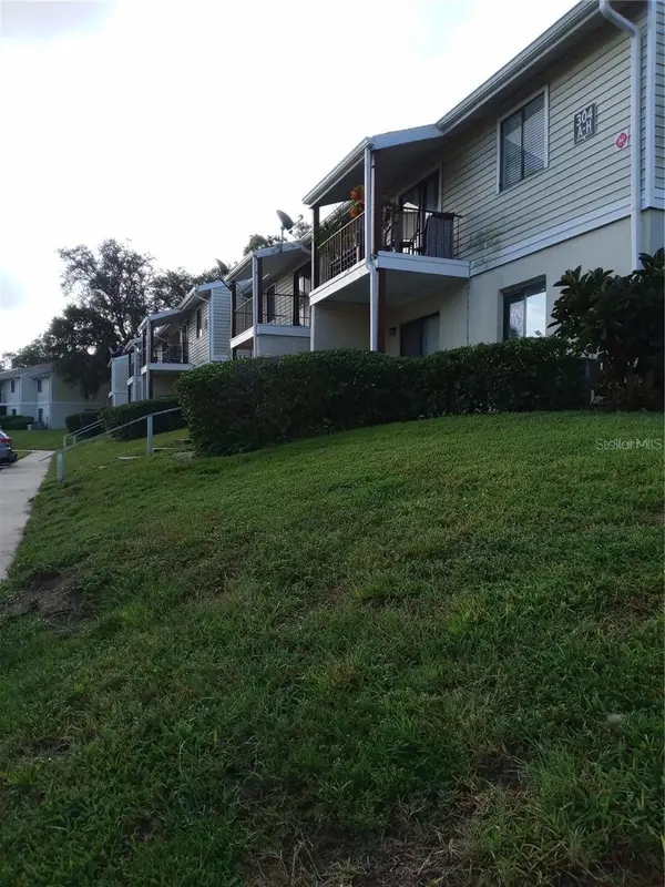 306 CHEROKEE CT #F, Altamonte Springs, FL 32701
