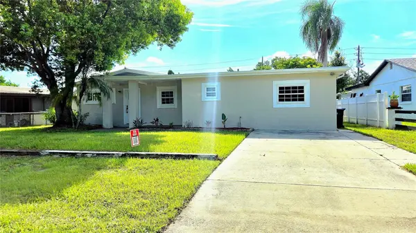 2709 ARC DR, Orlando, FL 32826