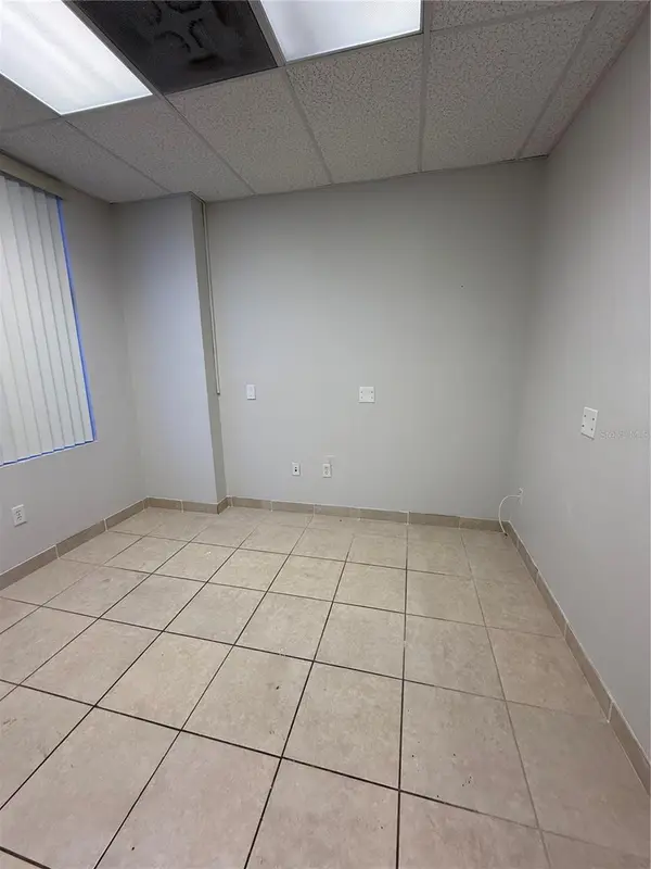1000 STINSON WAY, West Palm Beach, FL 33411