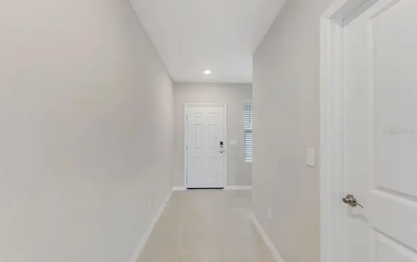 18505 CRONIN SAND LN, North Fort Myers, FL 33917
