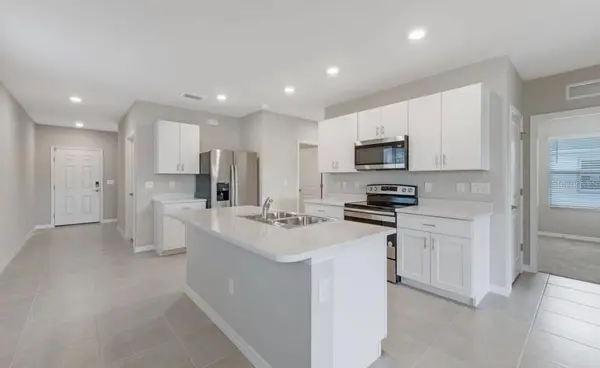 18505 CRONIN SAND LN, North Fort Myers, FL 33917