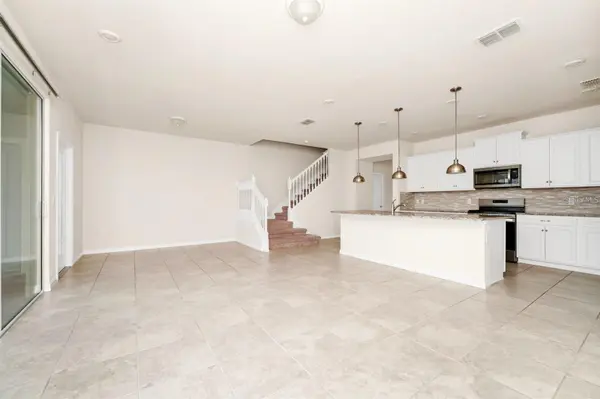 7513 OAK SPRING LN, Davenport, FL 33837