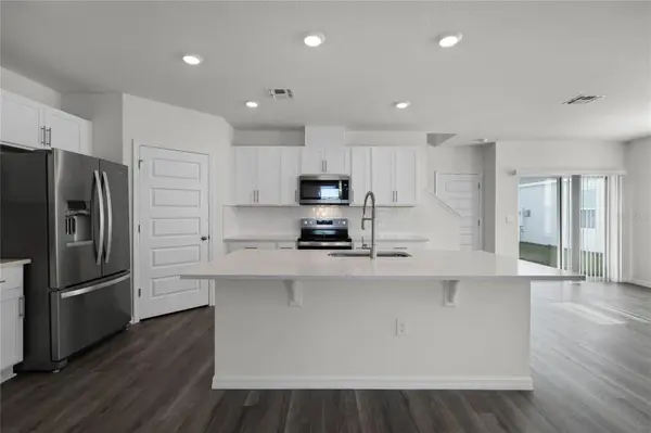 1734 HUMMINGBIRD RD, Winter Haven, FL 33884