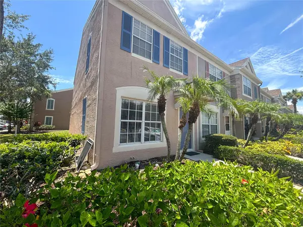 6235 BAYSIDE KEY DR, Tampa, FL 33615
