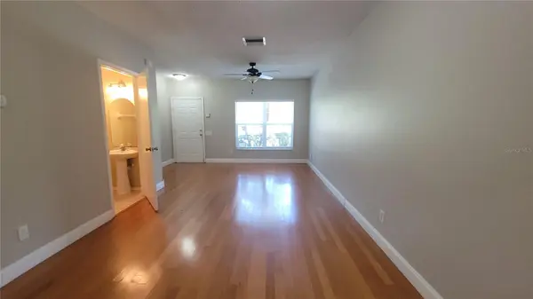 6235 BAYSIDE KEY DR, Tampa, FL 33615