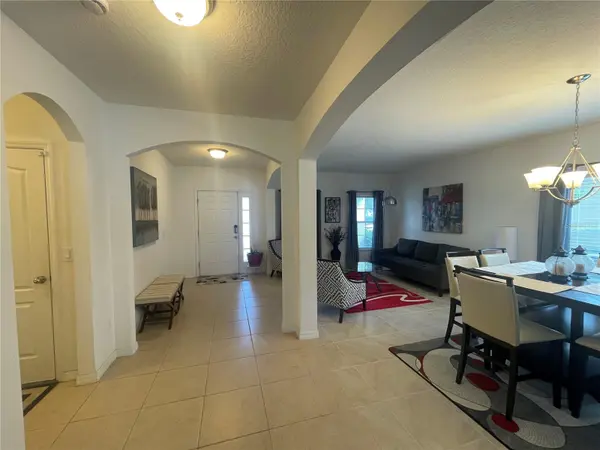 10723 CLOVER WALK DR, Orlando, FL 32825