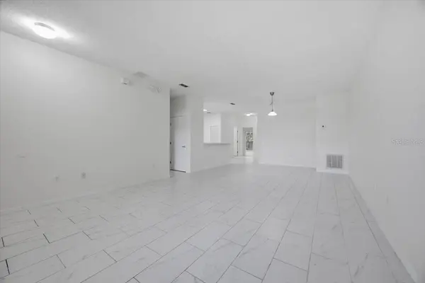 3157 SUN LAKE CT #B, Kissimmee, FL 34747