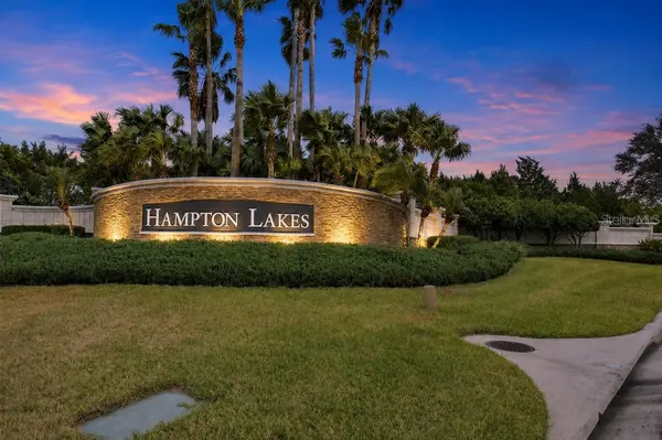 458 BLOOMINGDALE DR, Davenport, FL 33897