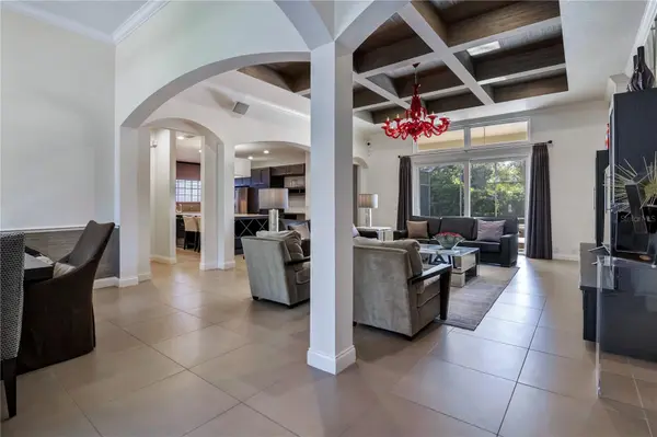 11462 CLAYMONT CIR, Windermere, FL 34786