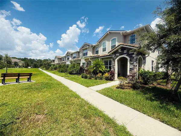 8878 HERENCIA ALY, Windermere, FL 34786