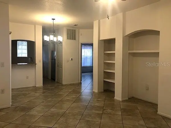 102 VISTA VERDI CIR #112, Lake Mary, FL 32746