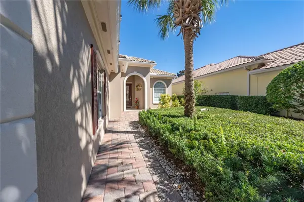 11731 EAGLE RAY LN, Orlando, FL 32827