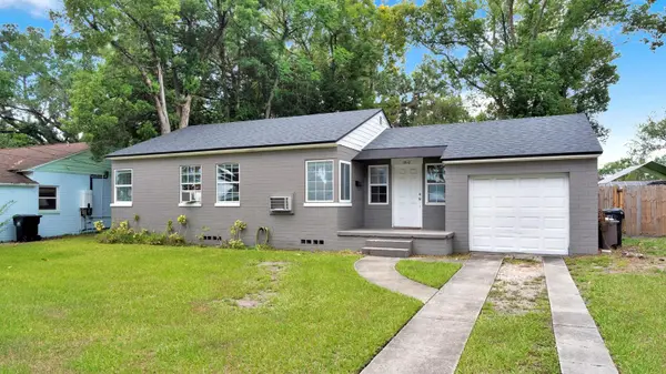 1810 HILLCREST ST, Orlando, FL 32803
