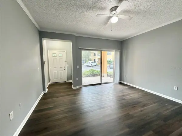 413 ARBOR LAKES CIR #413, Sanford, FL 32771