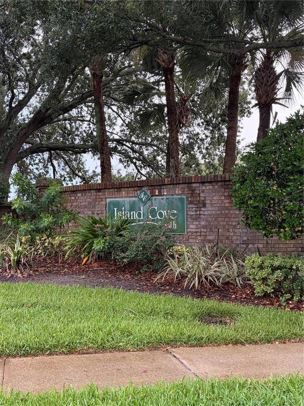 14864 LAGUNA BEACH CIR, Orlando, FL 32824