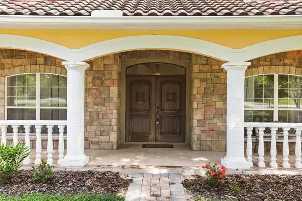 5554 PALM LAKE CIR, Orlando, FL 32819