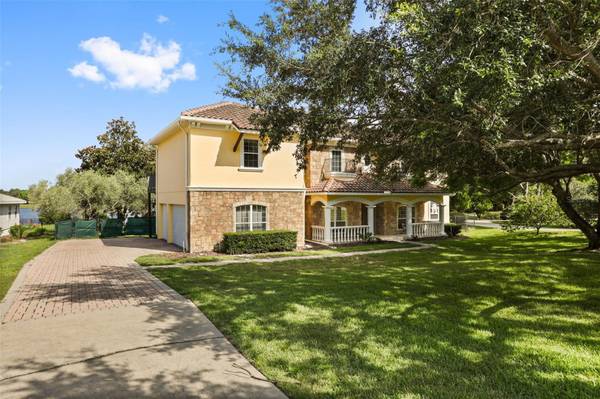 5554 PALM LAKE CIR, Orlando, FL 32819