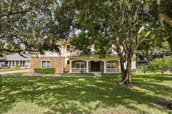 5554 PALM LAKE CIR, Orlando, FL 32819