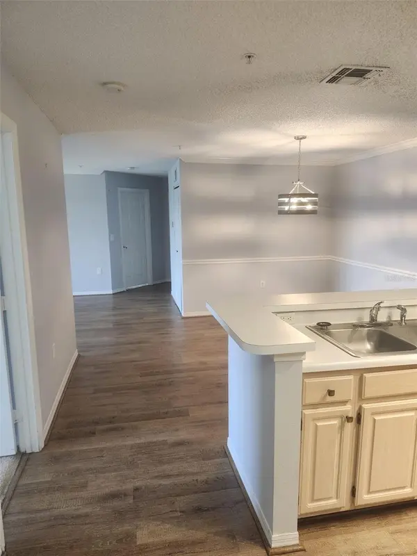 1919 SUMMER CLUB DR #207, Oviedo, FL 32765