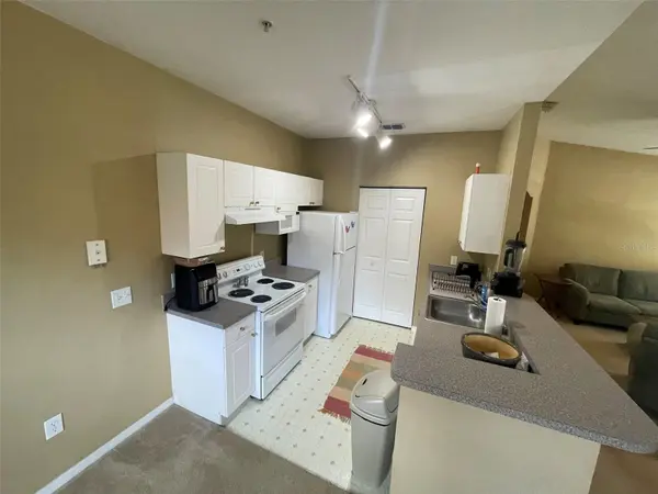 850 GRAND REGENCY PT #200, Altamonte Springs, FL 32714