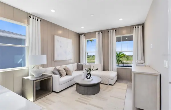 2562 WINTER SKY STREET, Kissimmee, FL 34744