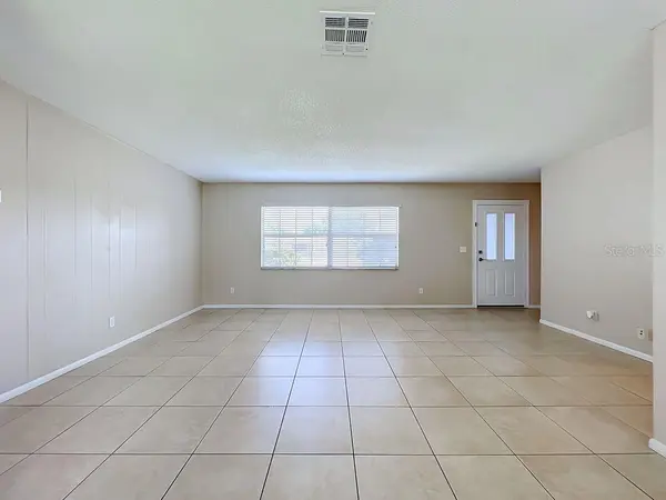 573 BENJAMIN FRANKLIN PL, Orlando, FL 32809