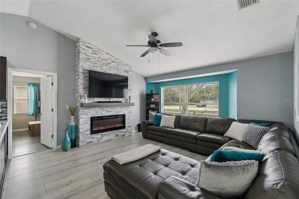 717 LA COSTA ST, Minneola, FL 34715