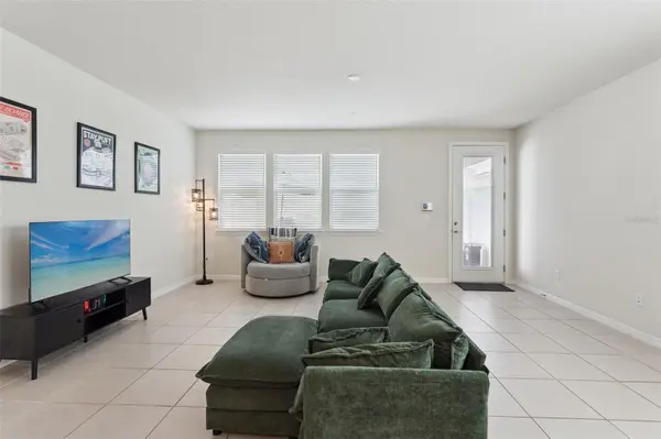 6926 REVERIE PARK AVE, Orlando, FL 32829