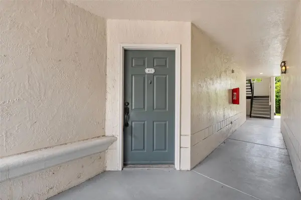 5116 CONROY RD #15, Orlando, FL 32811