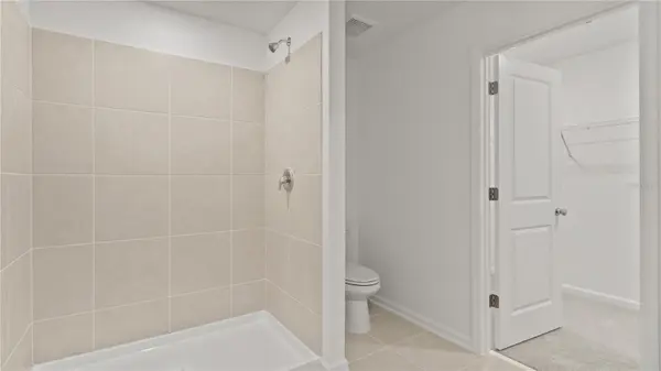 1572 WILLOW GARDEN LOOP, Eustis, FL 32726